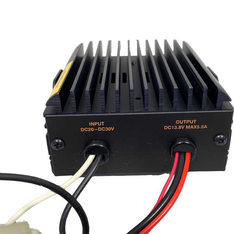 アルインコ DT-705B DC/DC 24V ＞ 13.8V 5.5A