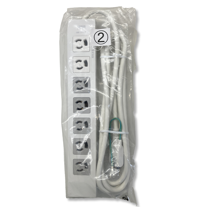 サンワサプライ　電源タップ（3P・7個口・2m）TAP-F37-2KSR