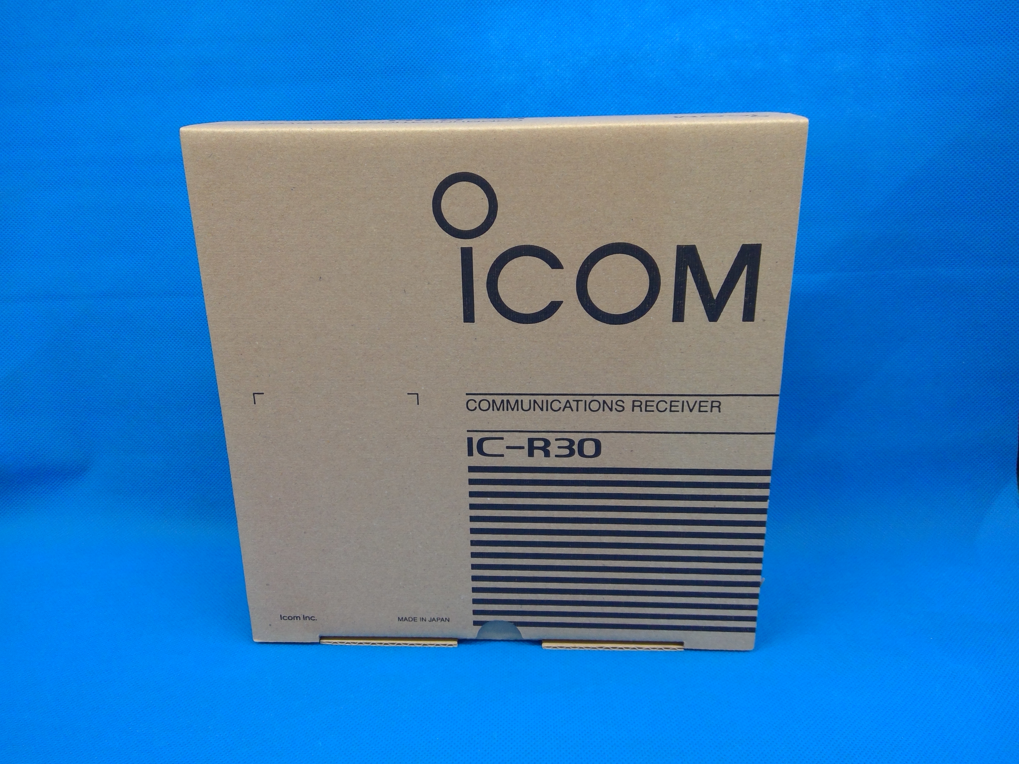 アイコム　IC-R30　広帯域ハンディレシーバー　未使用品
