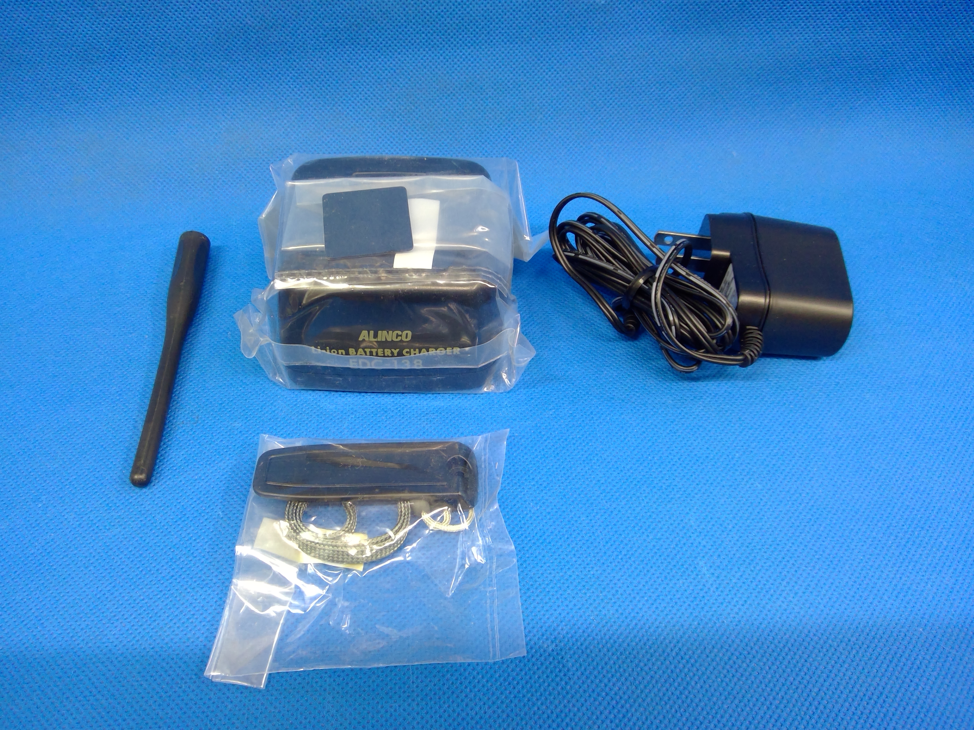 アルインコ　DJ-S12　VHF FMトランシーバー　店頭使用品ジャンク