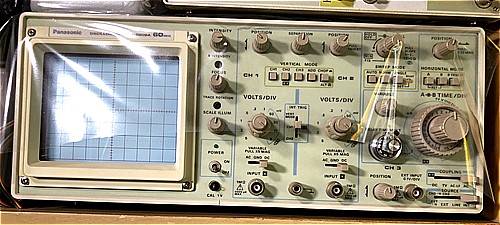 Panasonic VP-5206A　60MHｚ２現象オシロ