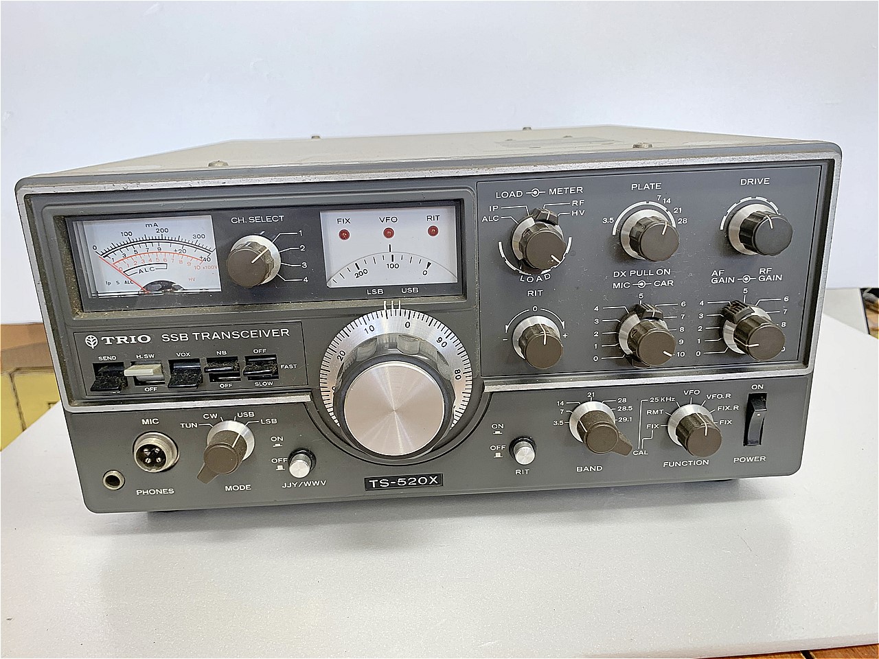 取扱説明書ありTRIO TS-520X ジャンク品 - アマチュア無線