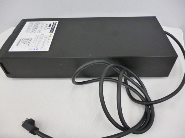 【中古品】オムロン RE100FW2 交流安定化電源装置(CVCF)